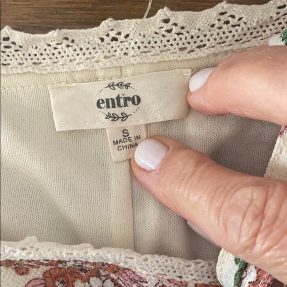 Spring Floral Cold Shoulder Sheath Dress- Entro S - Picture 6 of 6